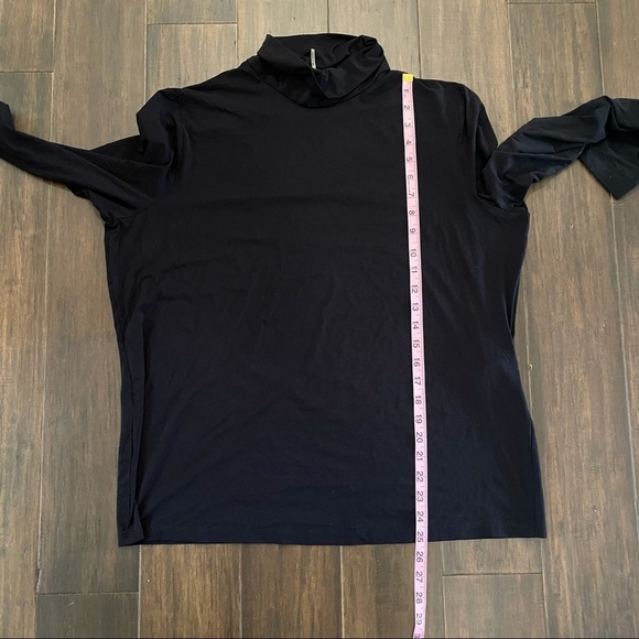 BASLER Black Long Sleeve Turtleneck Top Size 48 - Picture 6 of 7
